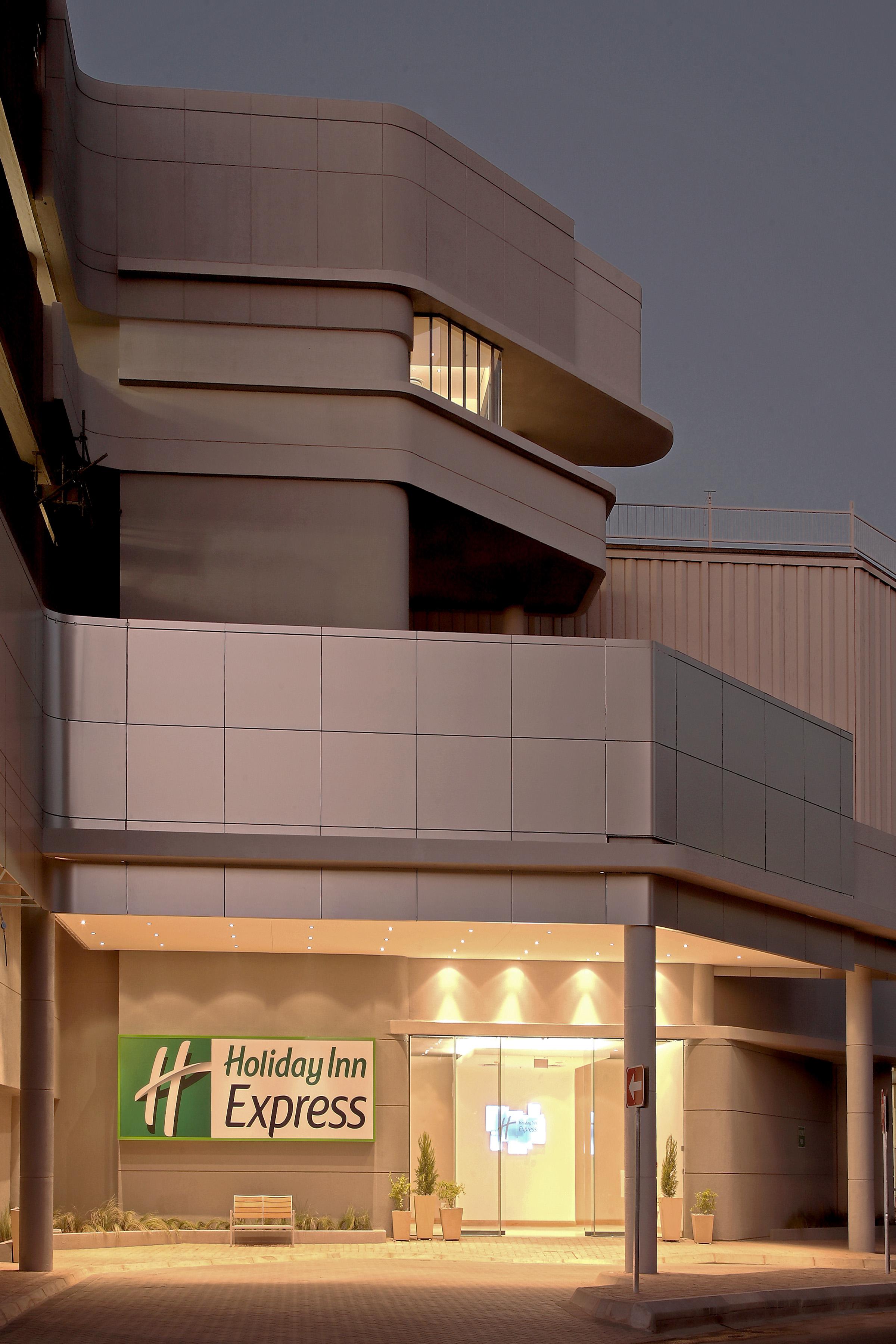 Rh Hotel Pretoria-Noord Exteriör bild