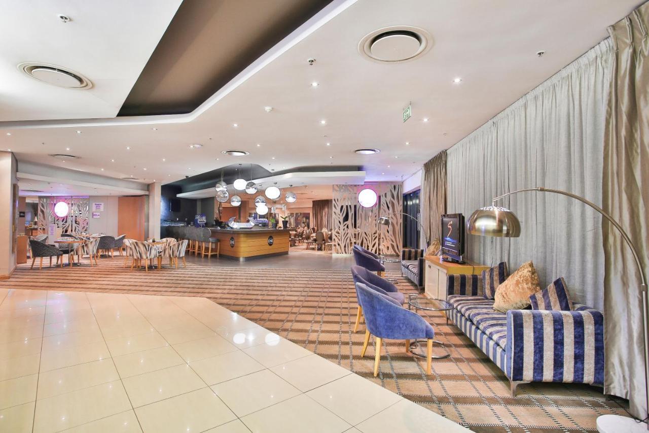Rh Hotel Pretoria-Noord Exteriör bild