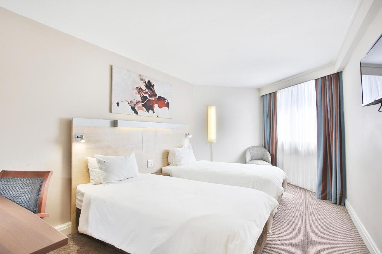 Rh Hotel Pretoria-Noord Exteriör bild