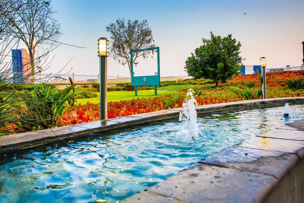 Rh Hotel Pretoria-Noord Exteriör bild