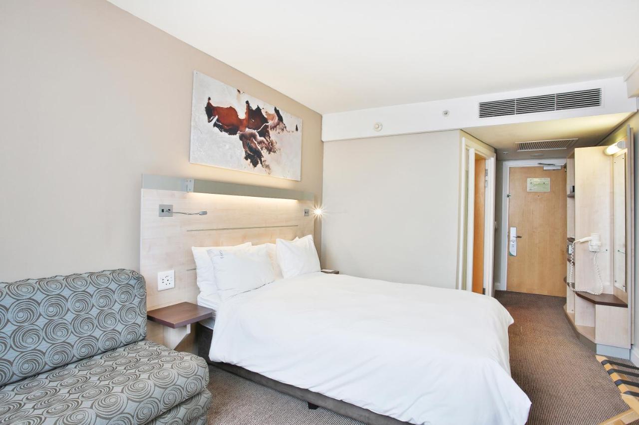 Rh Hotel Pretoria-Noord Exteriör bild
