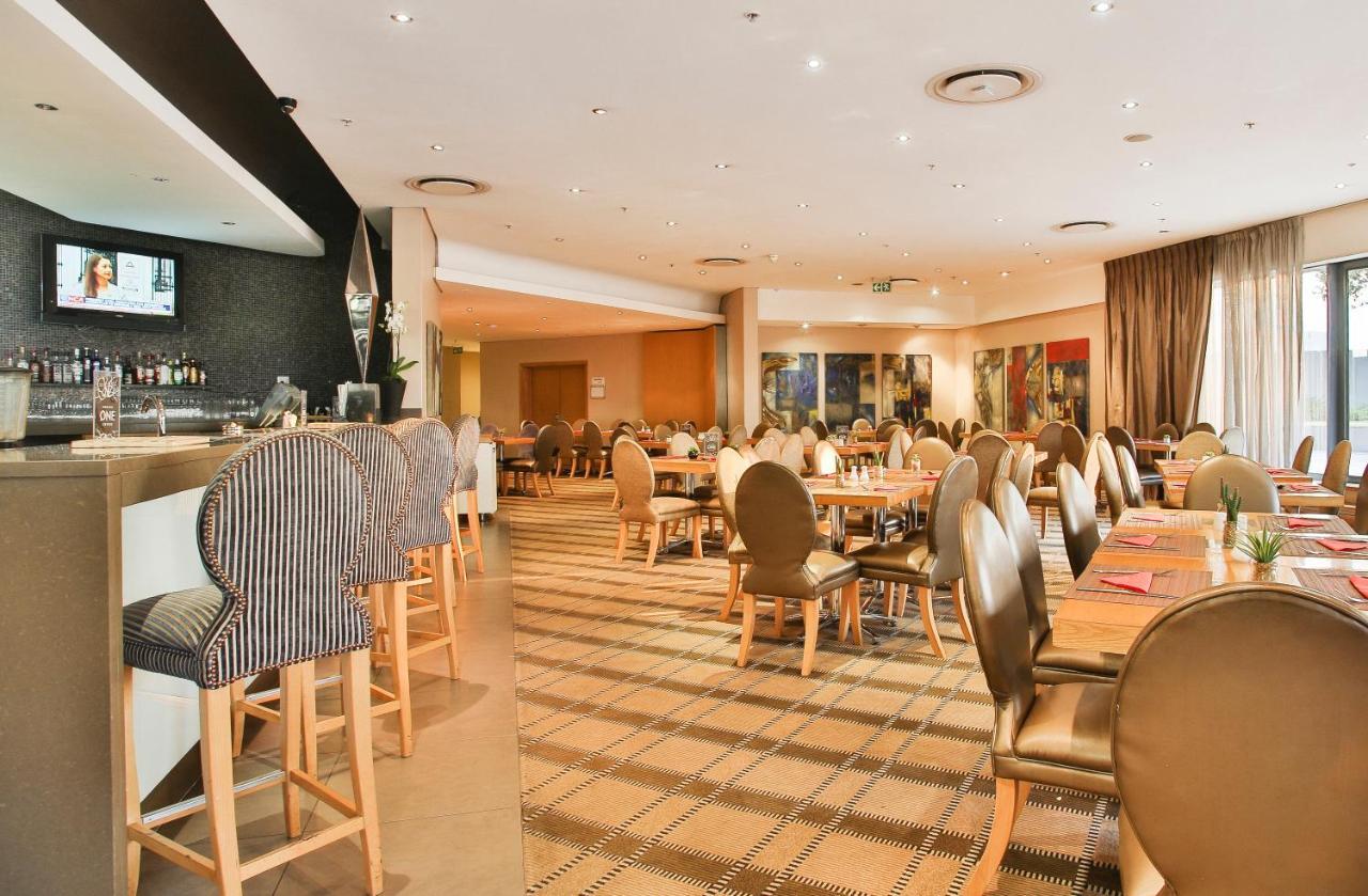 Rh Hotel Pretoria-Noord Exteriör bild